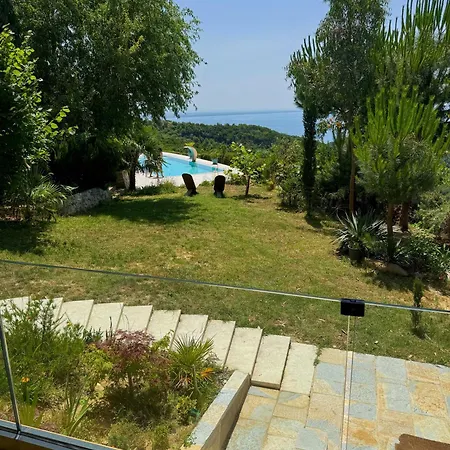 Ela - Cape Of Rodon * Draç