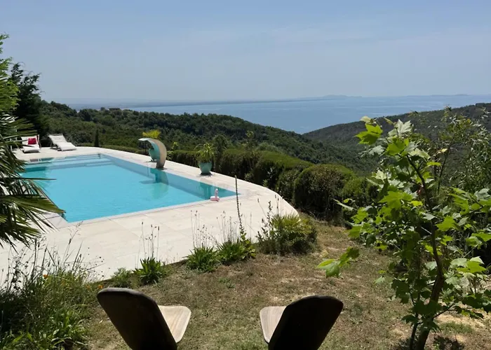 Willa Ela - Cape Of Rodon Durrës